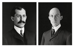 Orville a Wilbur Wright v roce 1905