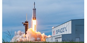 SpaceX v roce 2024 vypustila 128 raket, 123 Falcon 9, dva Falcon Heavy a tři hvězdné lodě